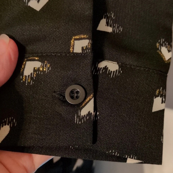 ESQUALO black long sleeve dress with white hearts and gold accent 4 - Picture 6 of 10